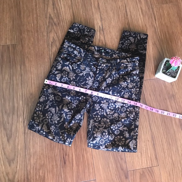 7 For All Mankind Floral Corduroy Jeans - Picture 5 of 7